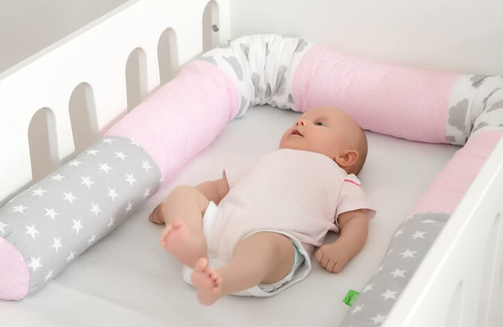 Riduttori lettino per neonati in culla antisoffoco. Il migliore -  superprezzo